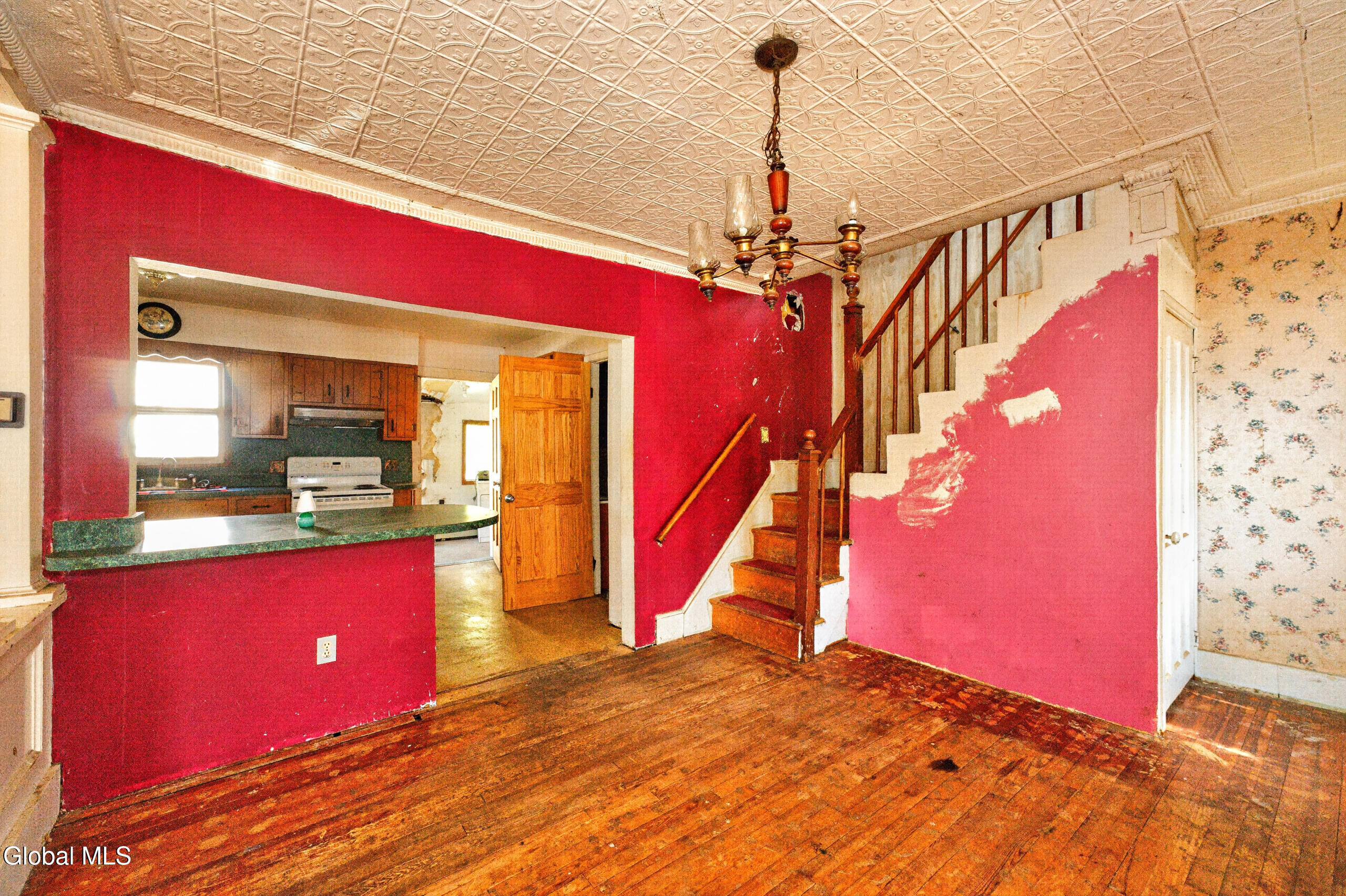 471 7th Avenue Troy, NY 12182 - Photo 11 of 40 3 Diningroom 3