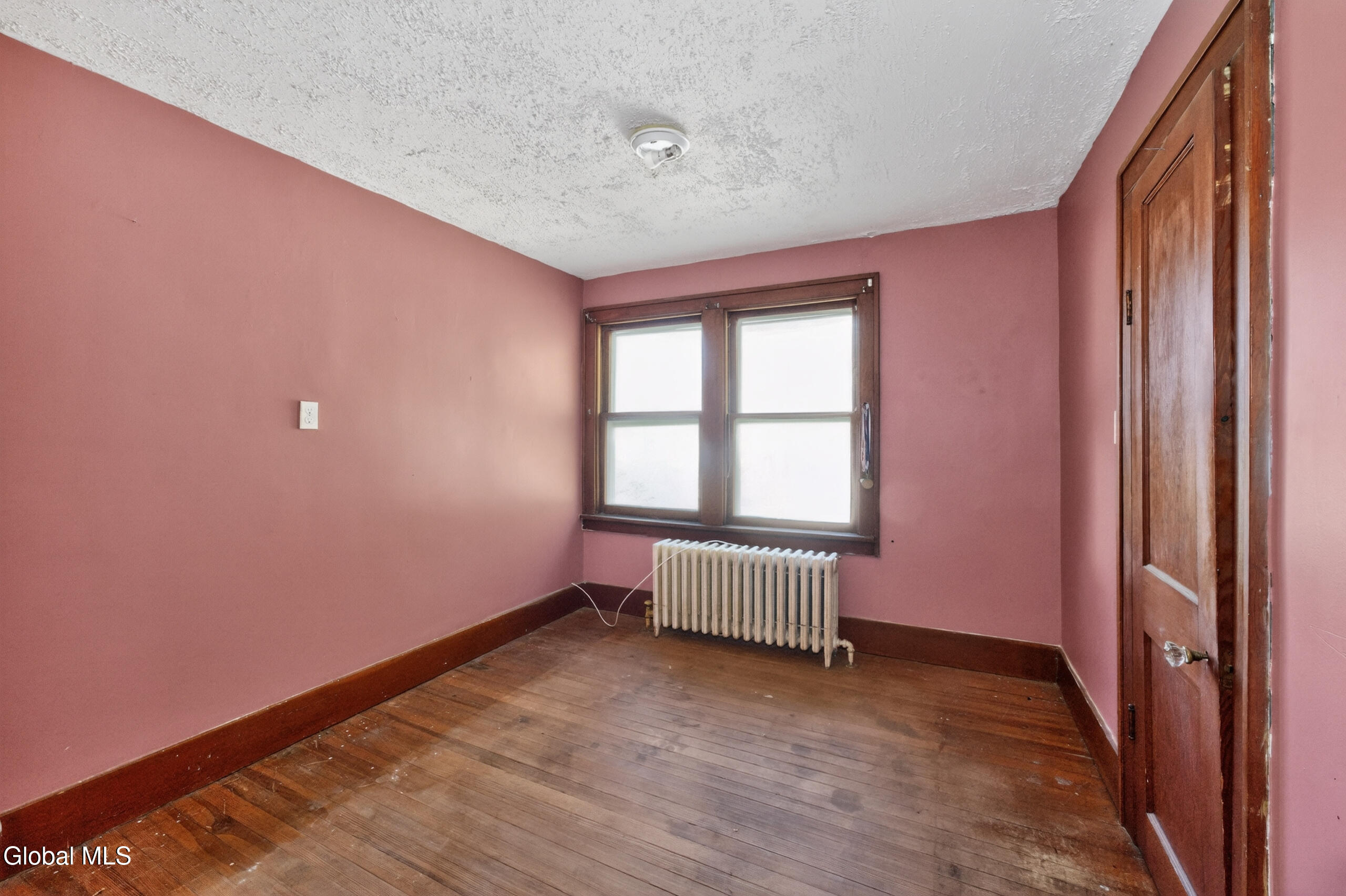 471 7th Avenue Troy, NY 12182 - Photo 25 of 40 8 Bedroom 1