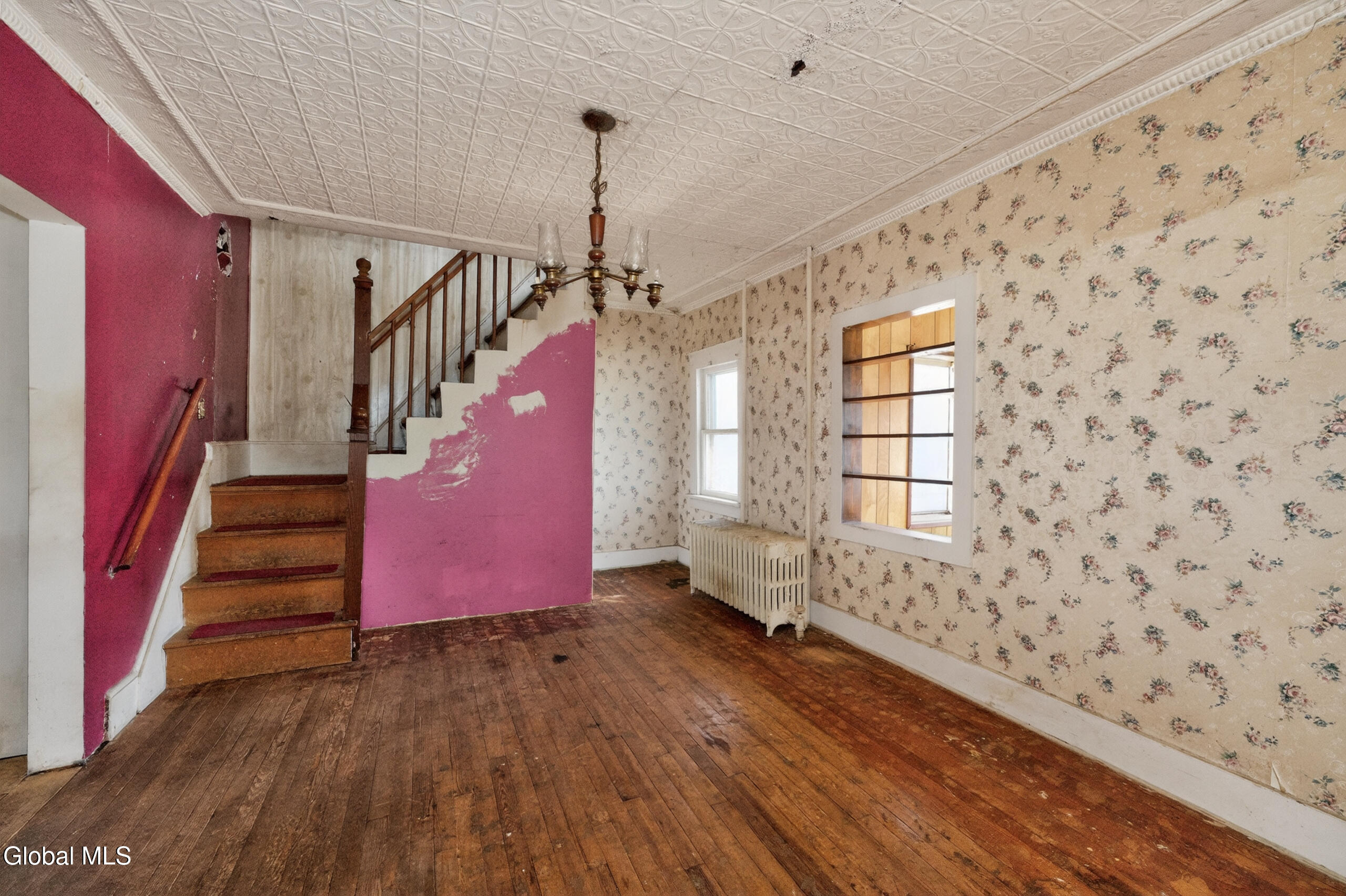 471 7th Avenue Troy, NY 12182 - Photo 10 of 40 3 Diningroom 2