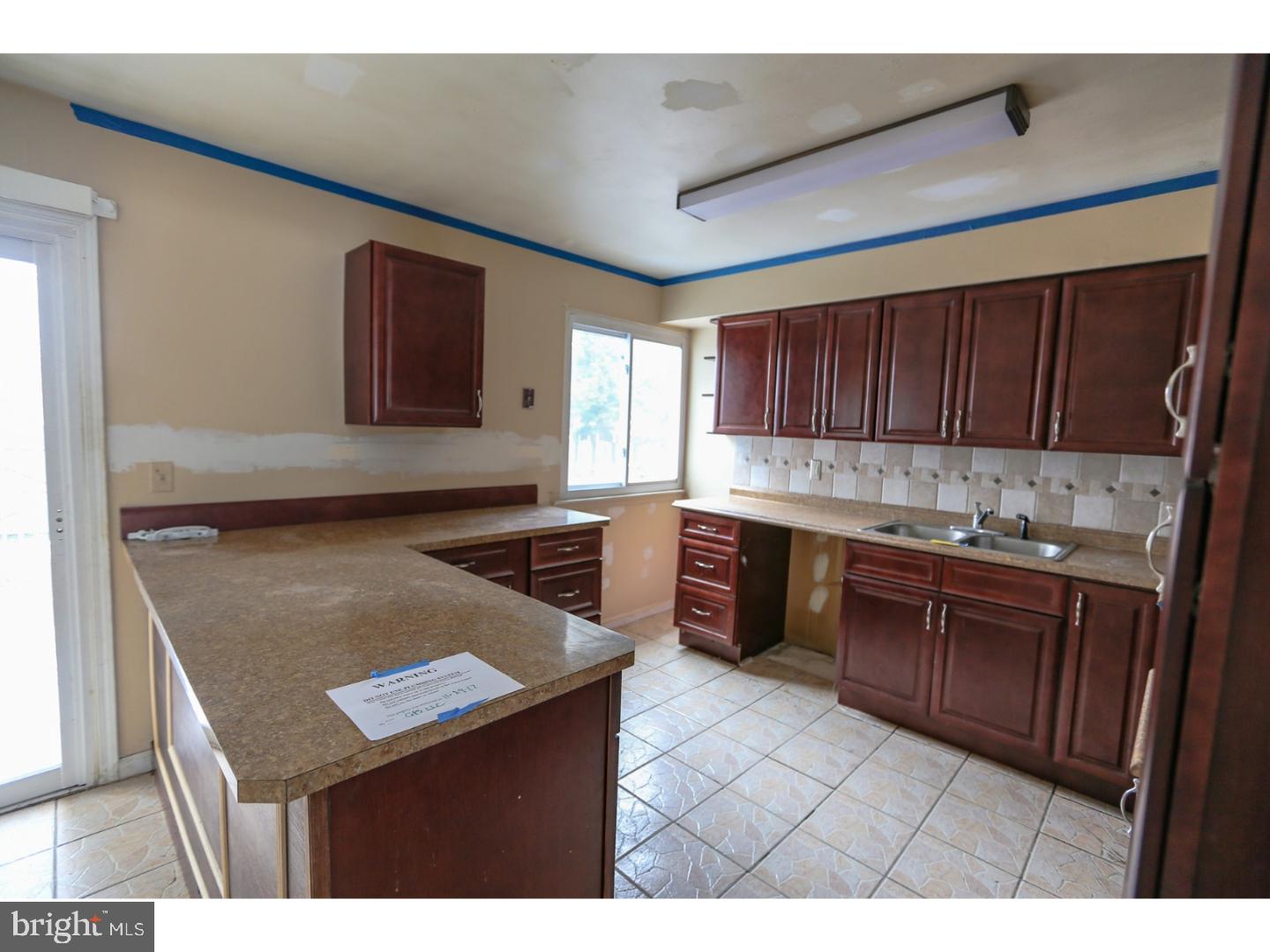 12 Georges Road, Unit A New Brunswick, NJ 08901 - Photo 1 of 18 Gallery Image 1