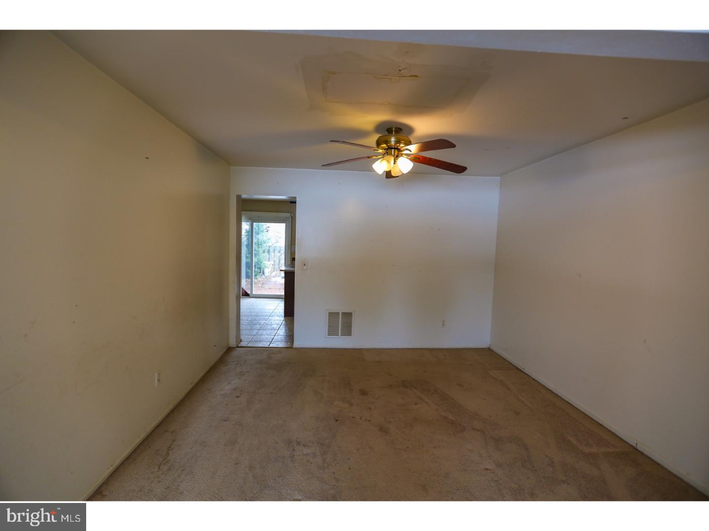 12 Georges Road, Unit A New Brunswick, NJ 08901 - Photo 11 of 18 Dining Room