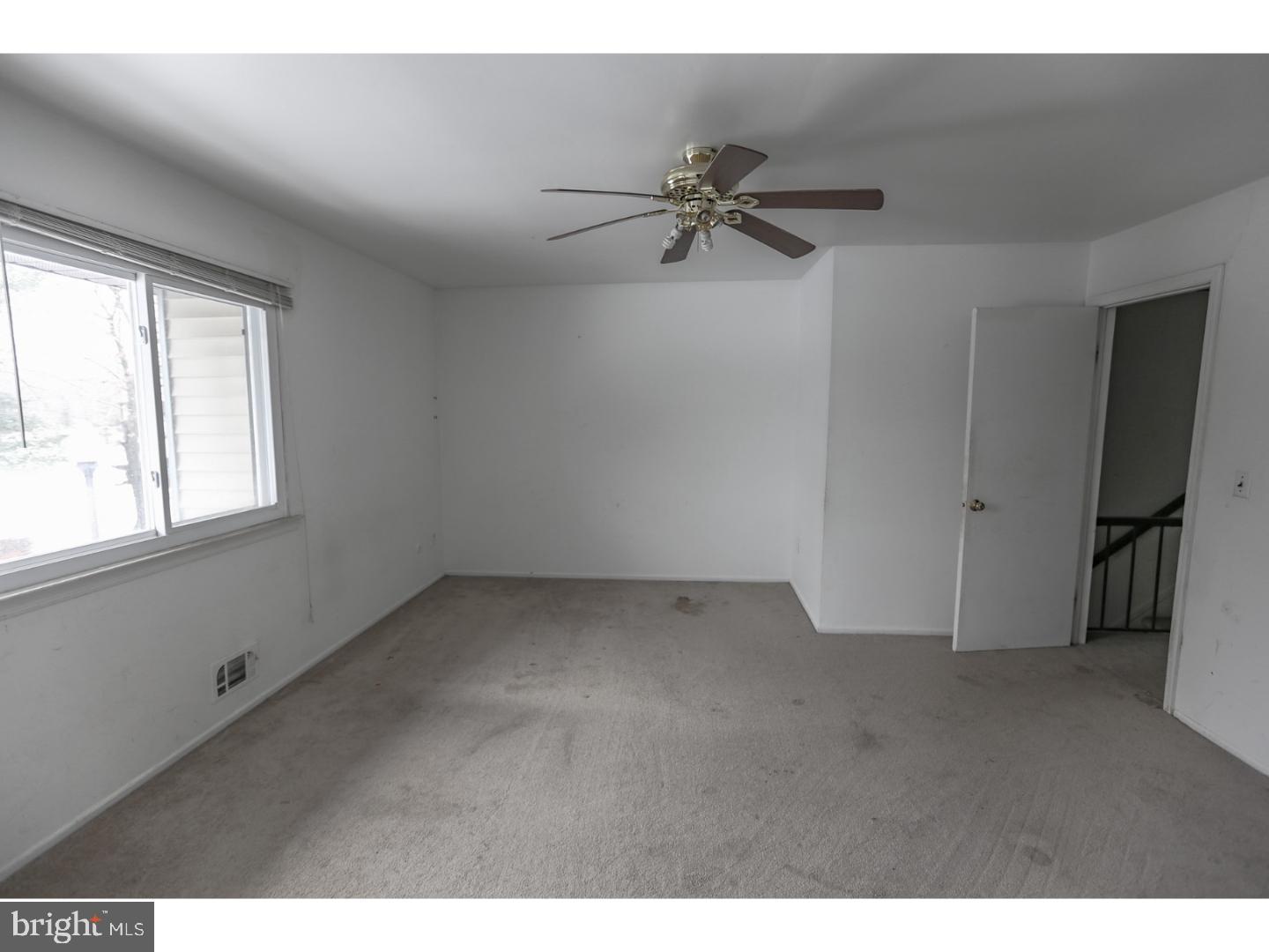 12 Georges Road, Unit A New Brunswick, NJ 08901 - Photo 14 of 18 Bedroom - Main