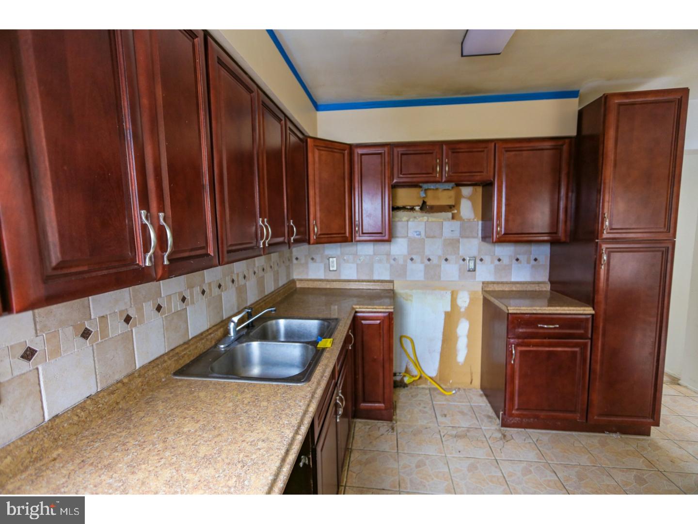 12 Georges Road, Unit A New Brunswick, NJ 08901 - Photo 5 of 18 Kitchen