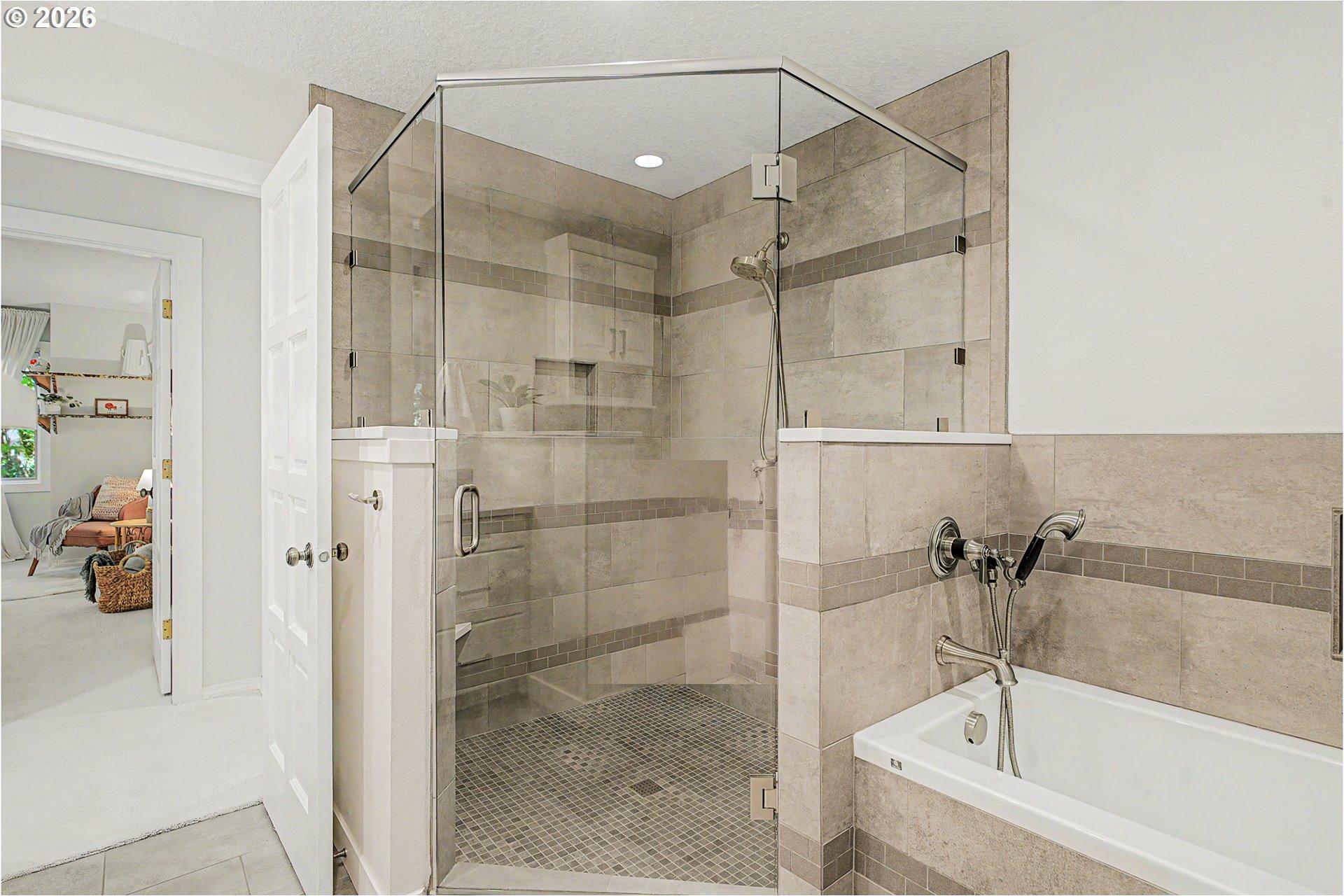 3046 Southwest Fairmount Boulevard Portland, OR 97239 - Photo 22 of 48 Gallery Image 22