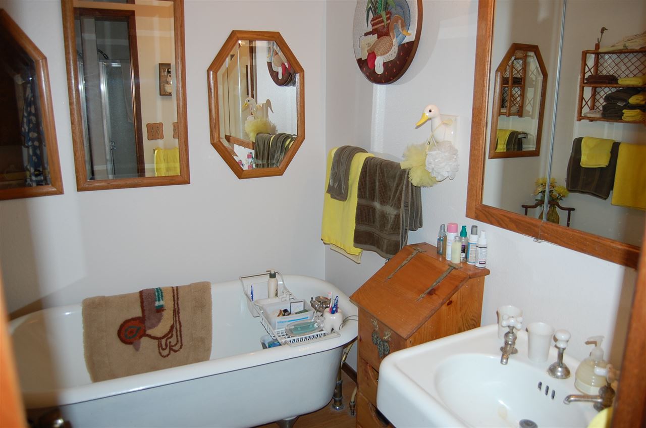 311 Sandy Shores Road Newport, WA 99156 - Photo 13 of 20 Gallery Image 13