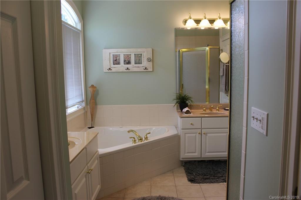 219 Camptown Road Brevard, NC 28712 - Photo 21 of 32 Gallery Image 21