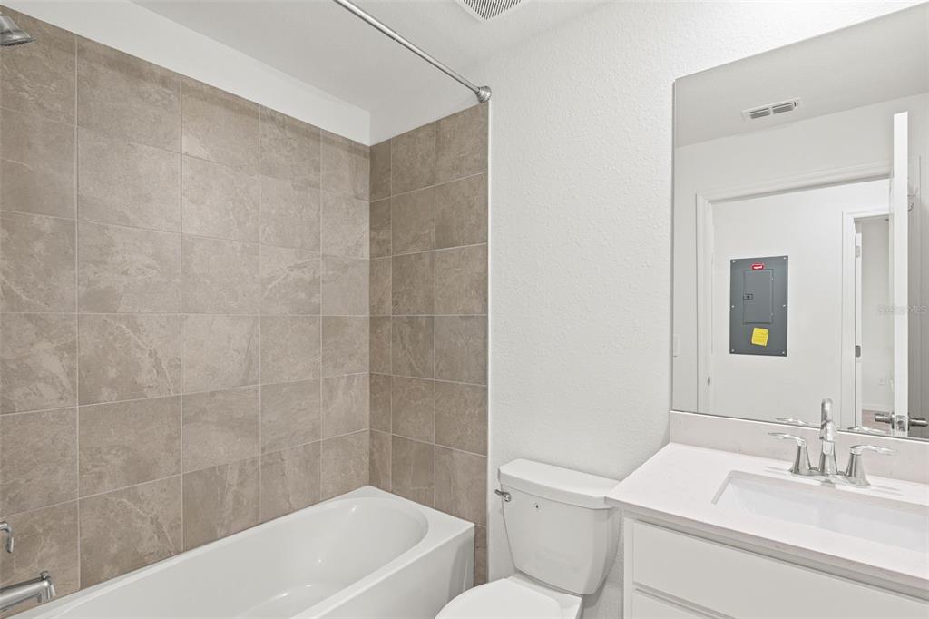19015 Scallop Loop, Unit 104 Lakewood Ranch, FL 34211 - Photo 10 of 57
