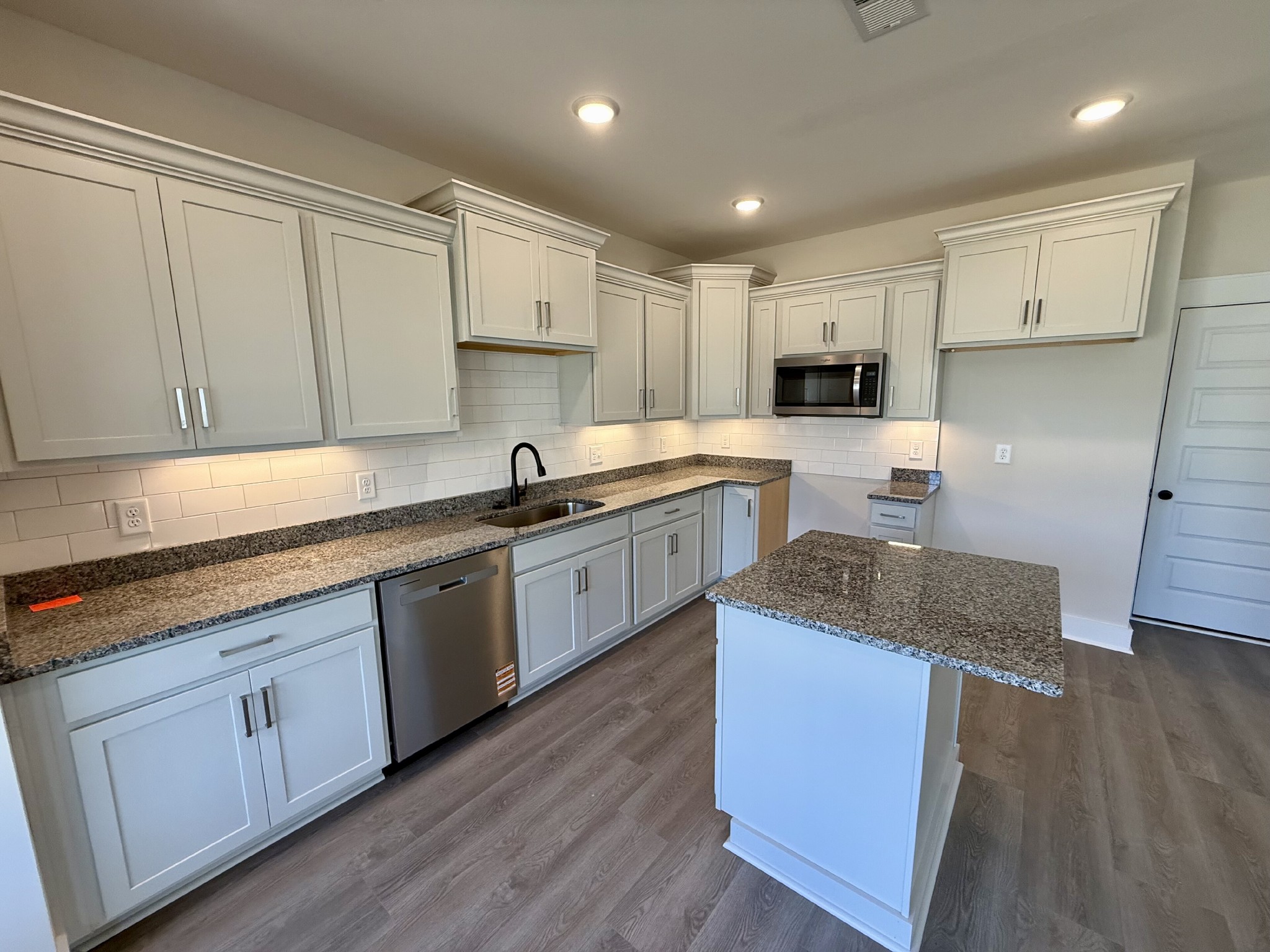 166 Dewberry Road Clarksville, TN 37042 - Photo 14 of 35 Gallery Image 14
