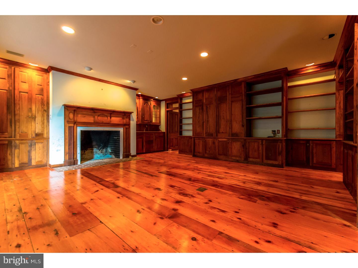 1451 Prizer Road Pottstown, PA 19465 - Photo 12 of 25 Gallery Image 12