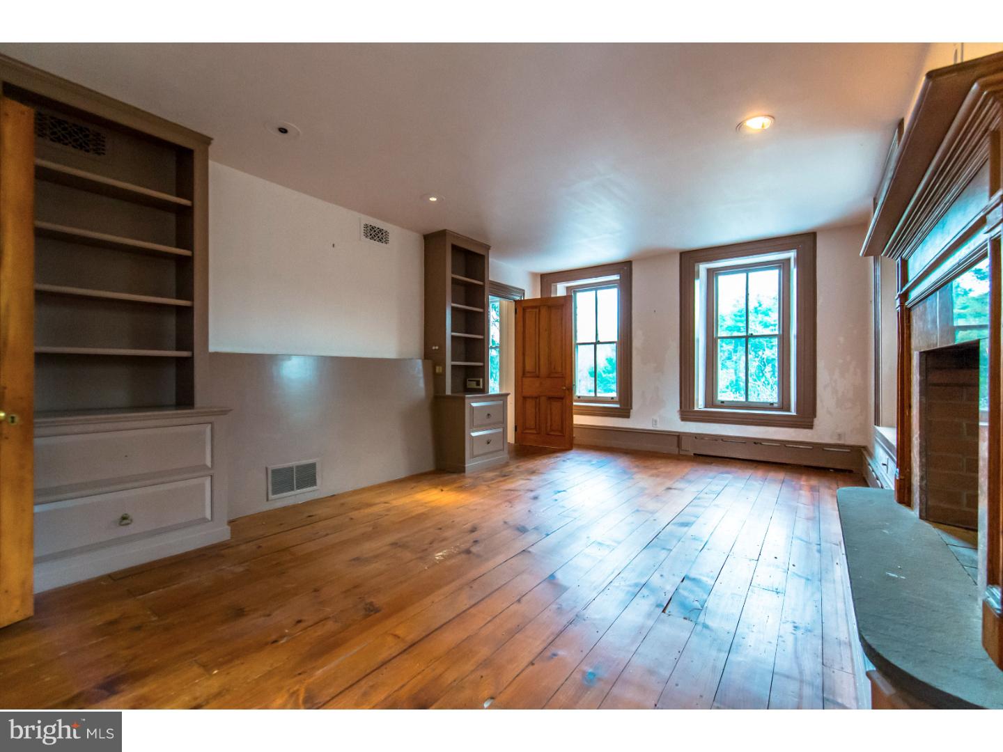 1451 Prizer Road Pottstown, PA 19465 - Photo 21 of 25 Gallery Image 21