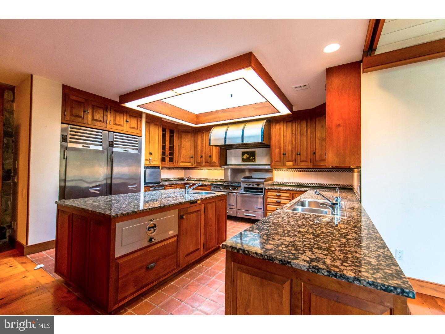 1451 Prizer Road Pottstown, PA 19465 - Photo 10 of 25 Gallery Image 10