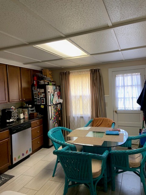 19 Ashbrook Road Narragansett, RI 02882 - Photo 17 of 26 Gallery Image 17