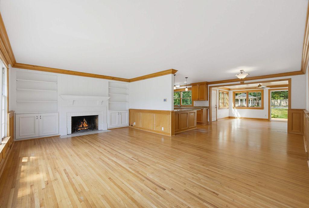 2615 Shadywood Road Orono, MN 55331 - Photo 6 of 33 Gallery Image 6