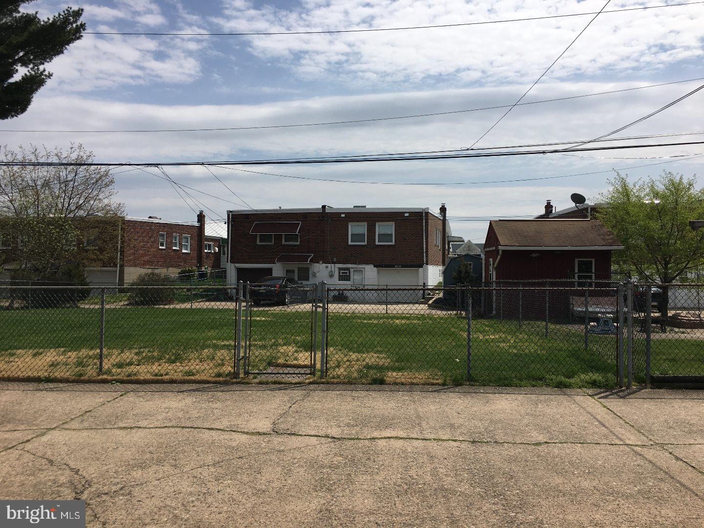 8929 Blue Grass Road Philadelphia, PA 19152 - Photo 19 of 22 Gallery Image 19
