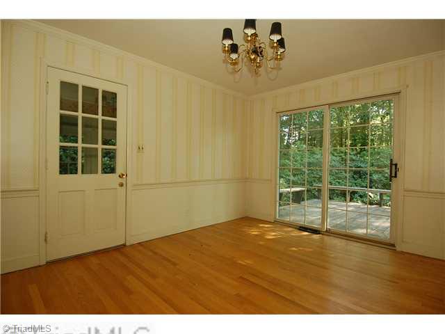 690 Chester Road Winston-Salem, NC 27104 - Photo 3 of 13 Dining Room.