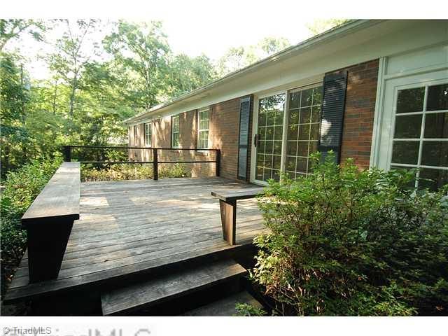690 Chester Road Winston-Salem, NC 27104 - Photo 10 of 13 Patio/Deck.