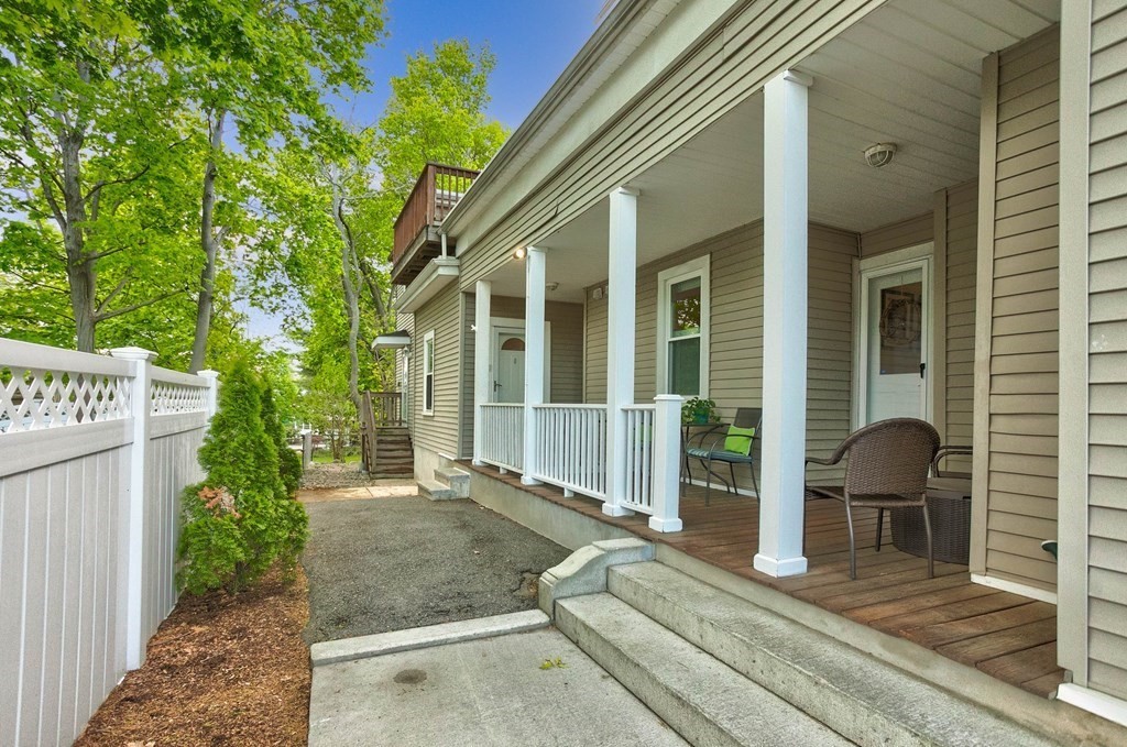 39 Chestnut Street, Unit 1L Stoneham, MA 02180 - Photo 7 of 35 Gallery Image 7