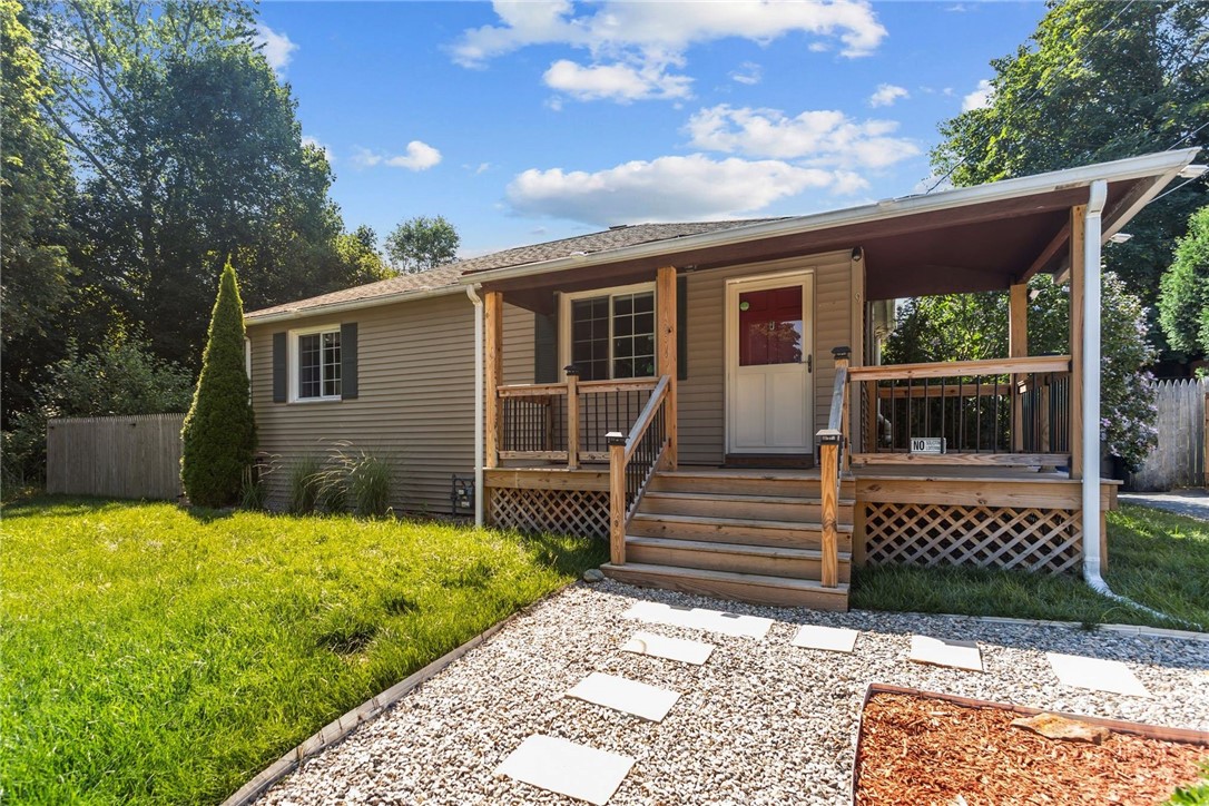 9 Kitchener Road Johnston, RI 02919 - Photo 1 of 20 Gallery Image 1