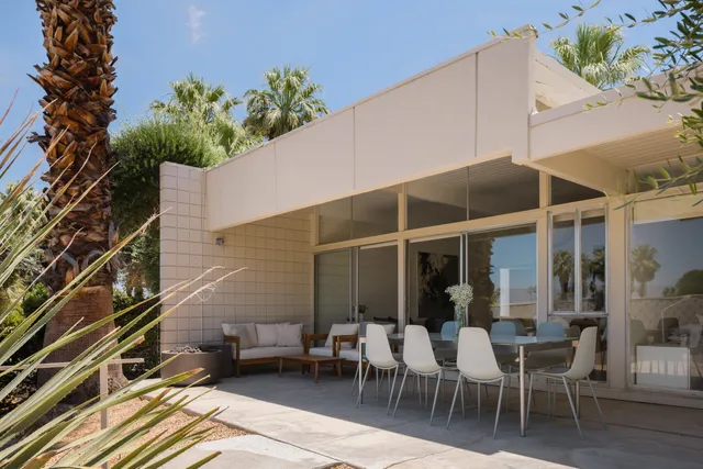 $10,000 | 483 Sandpiper Street, Palm Desert, CA 92260