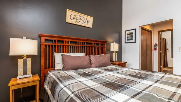 $214,000 | 23 Oak Glen Drive, Galena, IL 61036