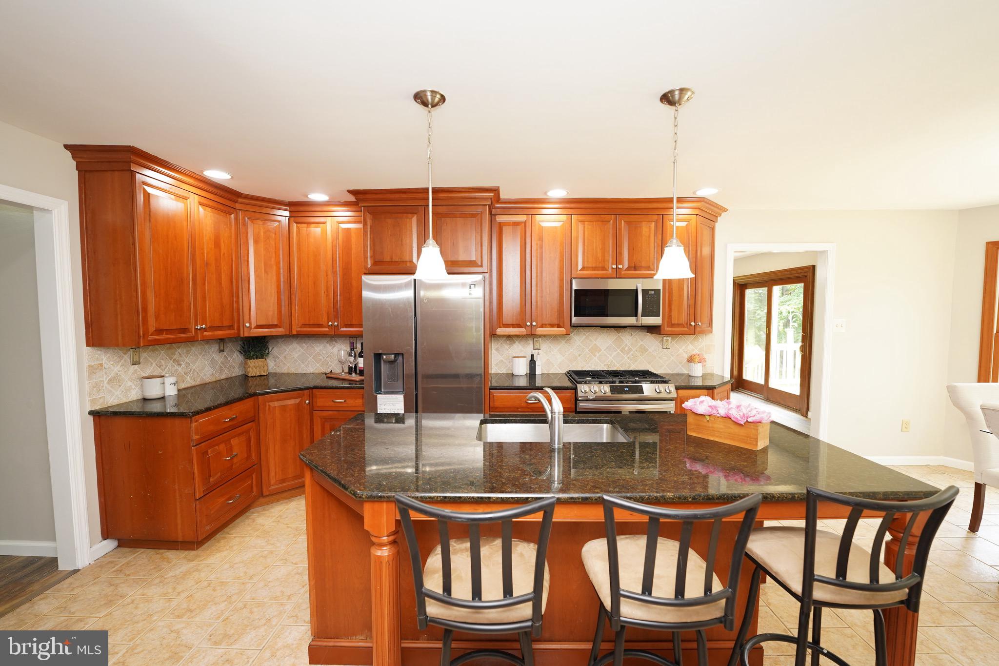 16 Extonville Road Hamilton, NJ 08620 - Photo 13 of 52