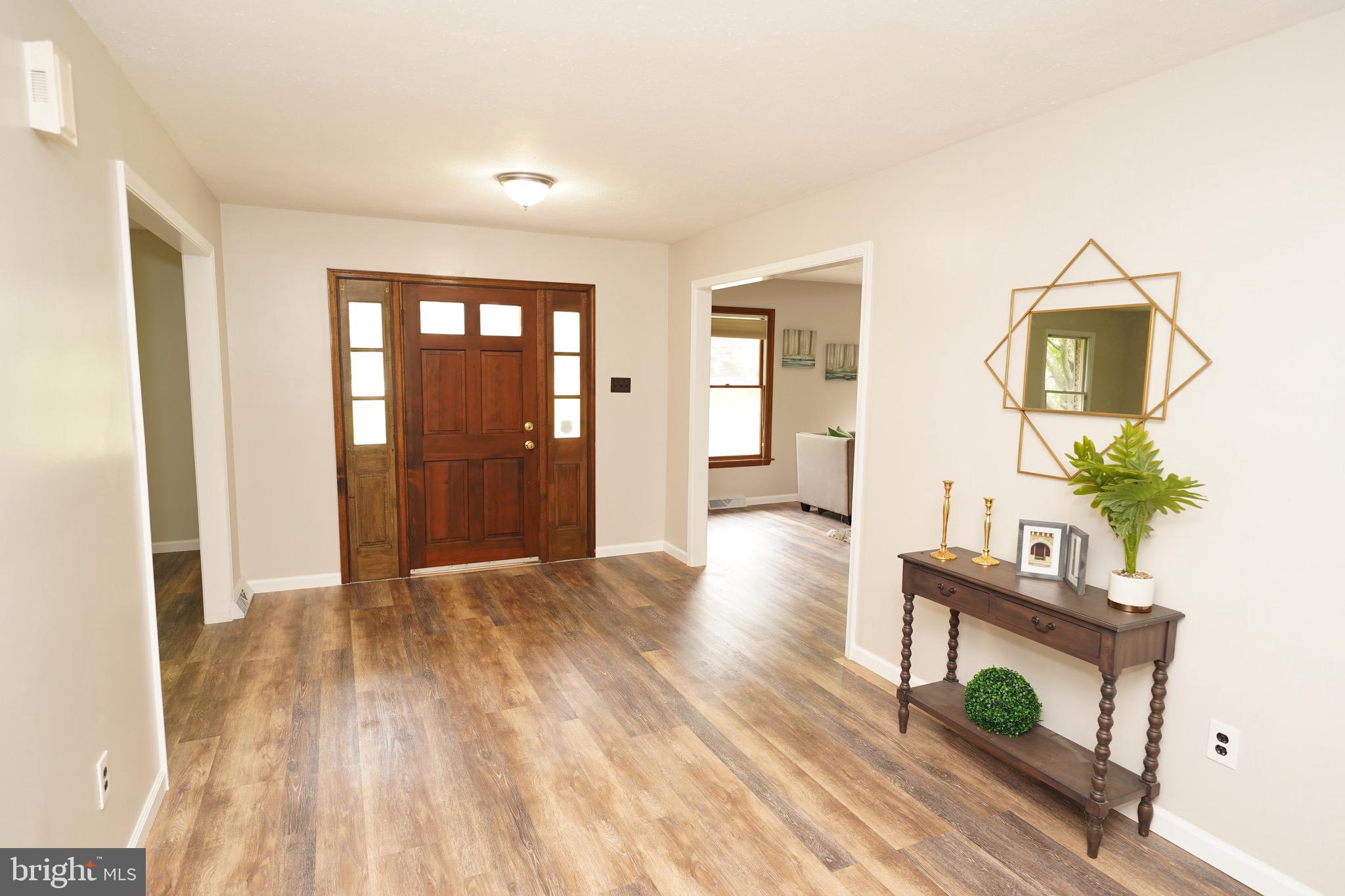 16 Extonville Road Hamilton, NJ 08620 - Photo 3 of 52