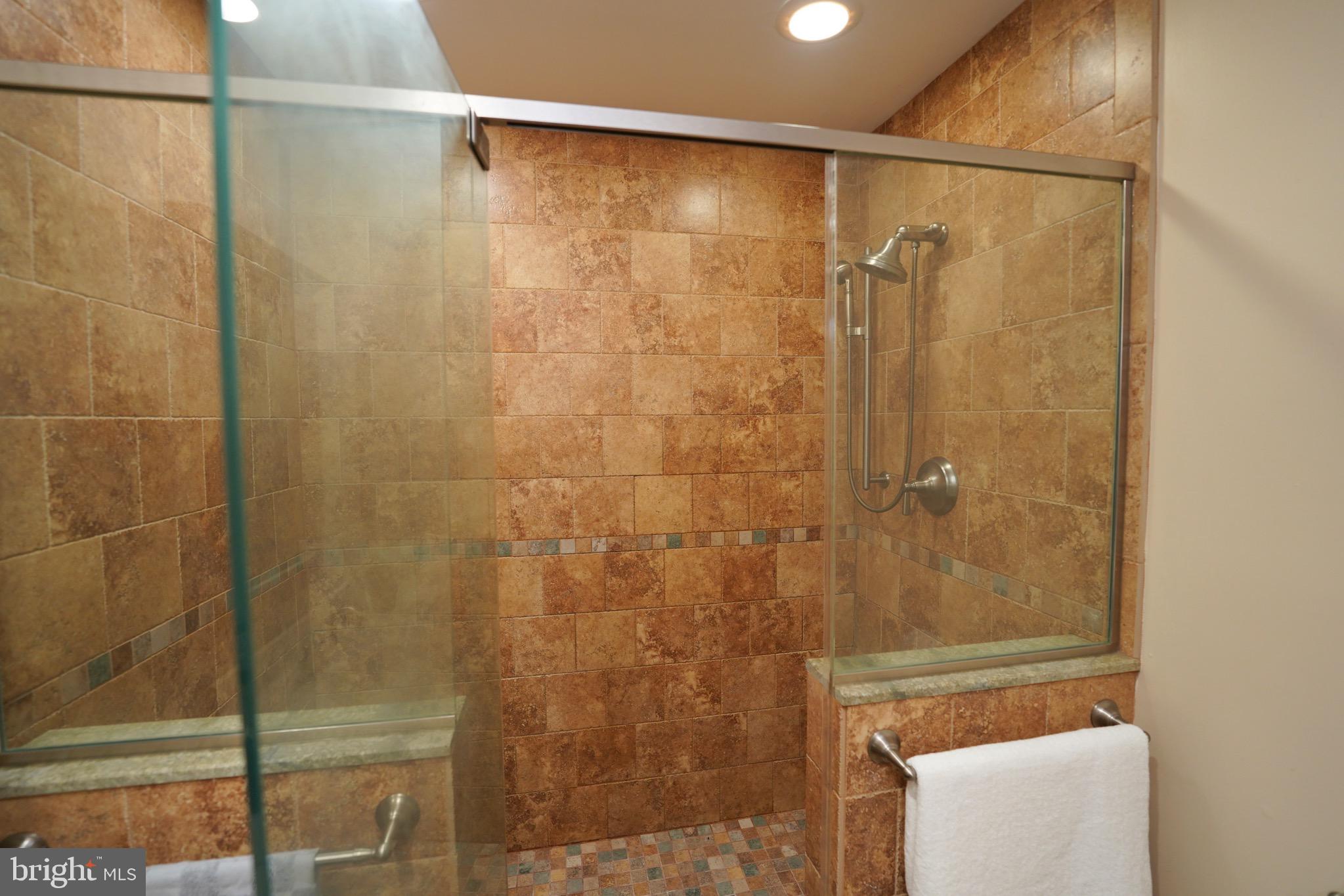 16 Extonville Road Hamilton, NJ 08620 - Photo 32 of 52