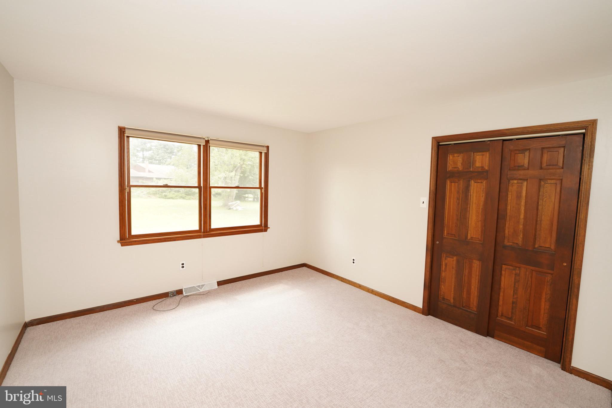 16 Extonville Road Hamilton, NJ 08620 - Photo 37 of 52
