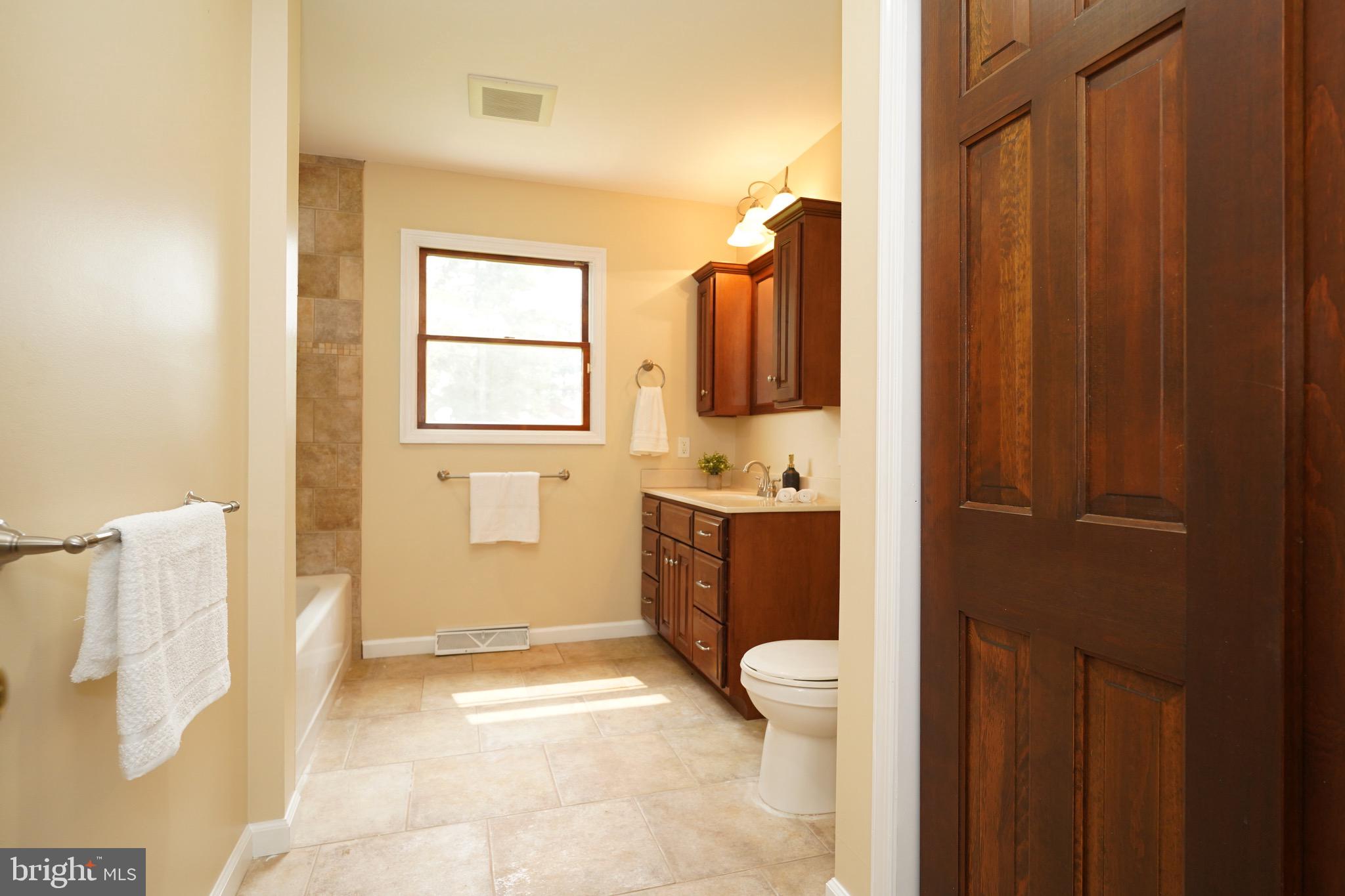16 Extonville Road Hamilton, NJ 08620 - Photo 39 of 52