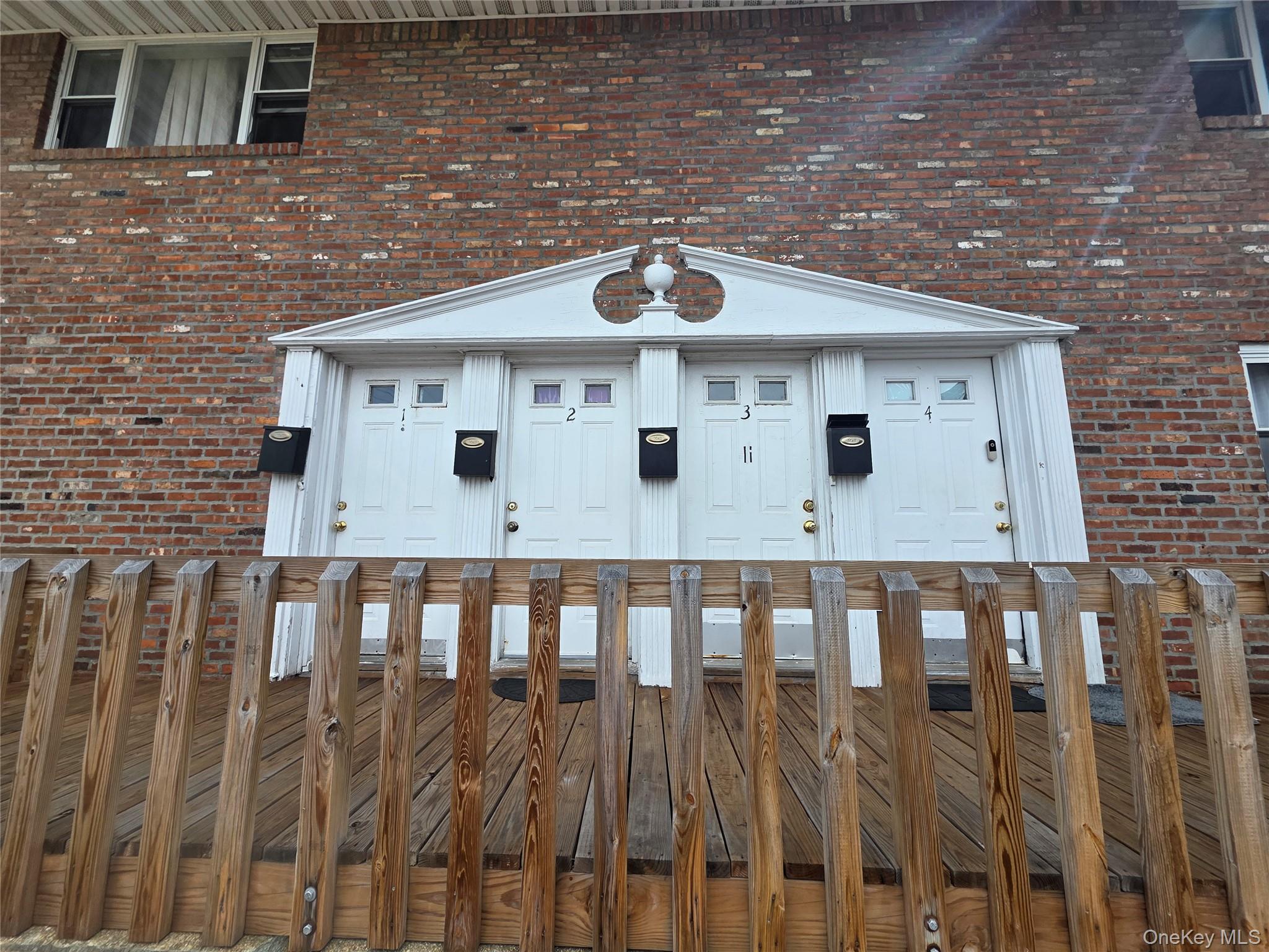 41 Quebec Road, Unit 3 Island Park, NY 11558 - Photo 2 of 9