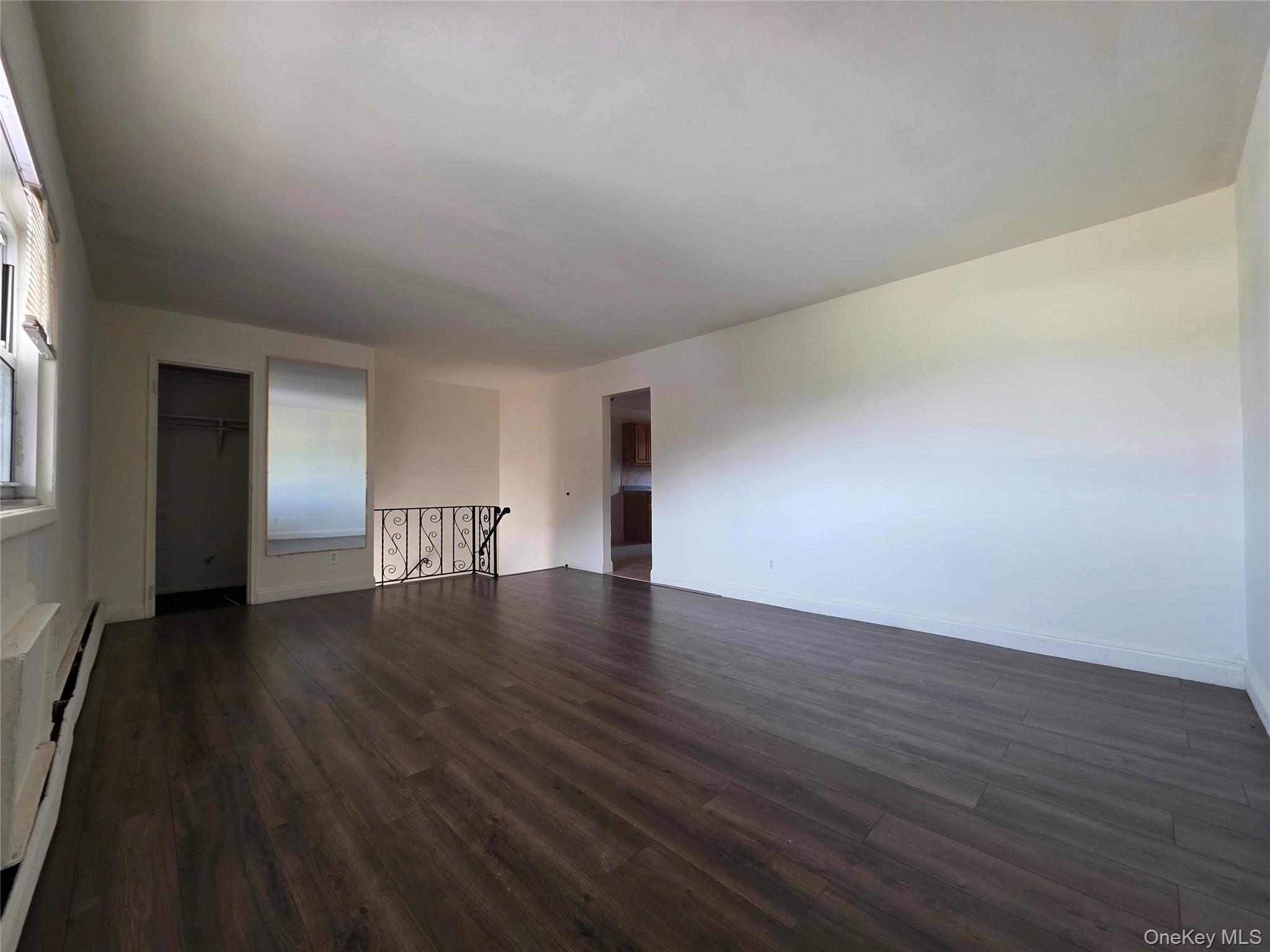 41 Quebec Road, Unit 3 Island Park, NY 11558 - Photo 3 of 9