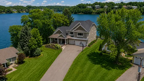 $2,795,000 | 3396 Kings Point Road, Excelsior, MN 55331