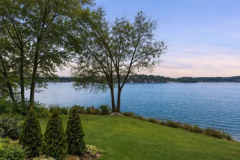 $2,795,000 | 3396 Kings Point Road, Excelsior, MN 55331
