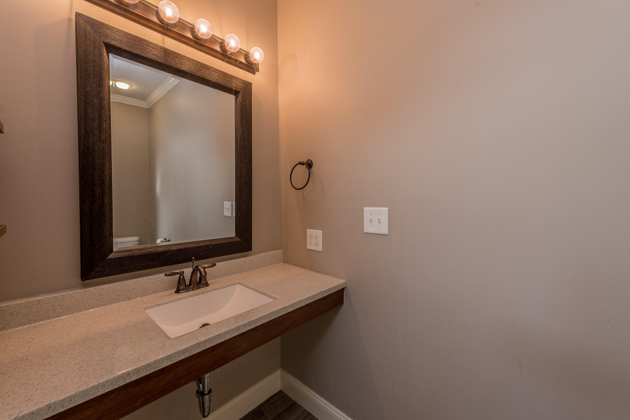 552 Walkers Bend Road Gray, TN 37615 - Photo 30 of 59 Master Bathroom