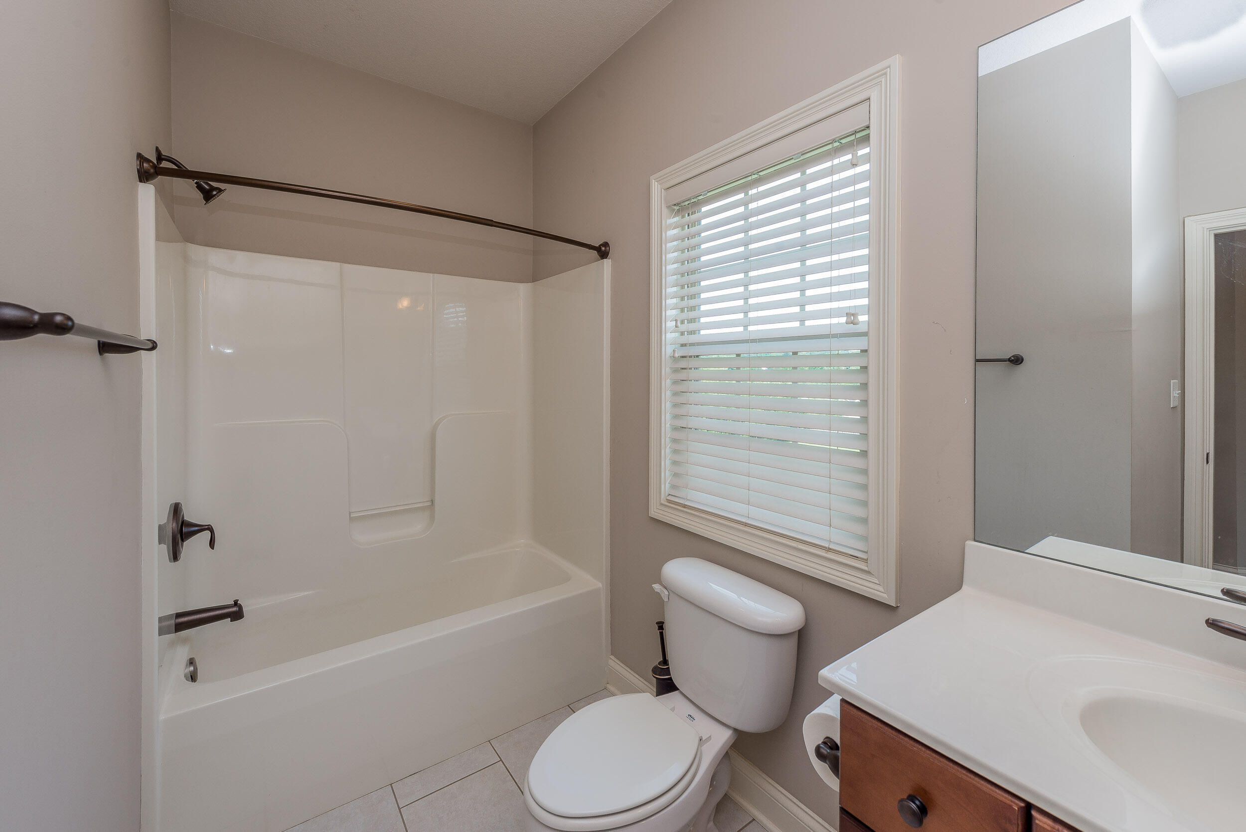 552 Walkers Bend Road Gray, TN 37615 - Photo 34 of 59 Bathroom