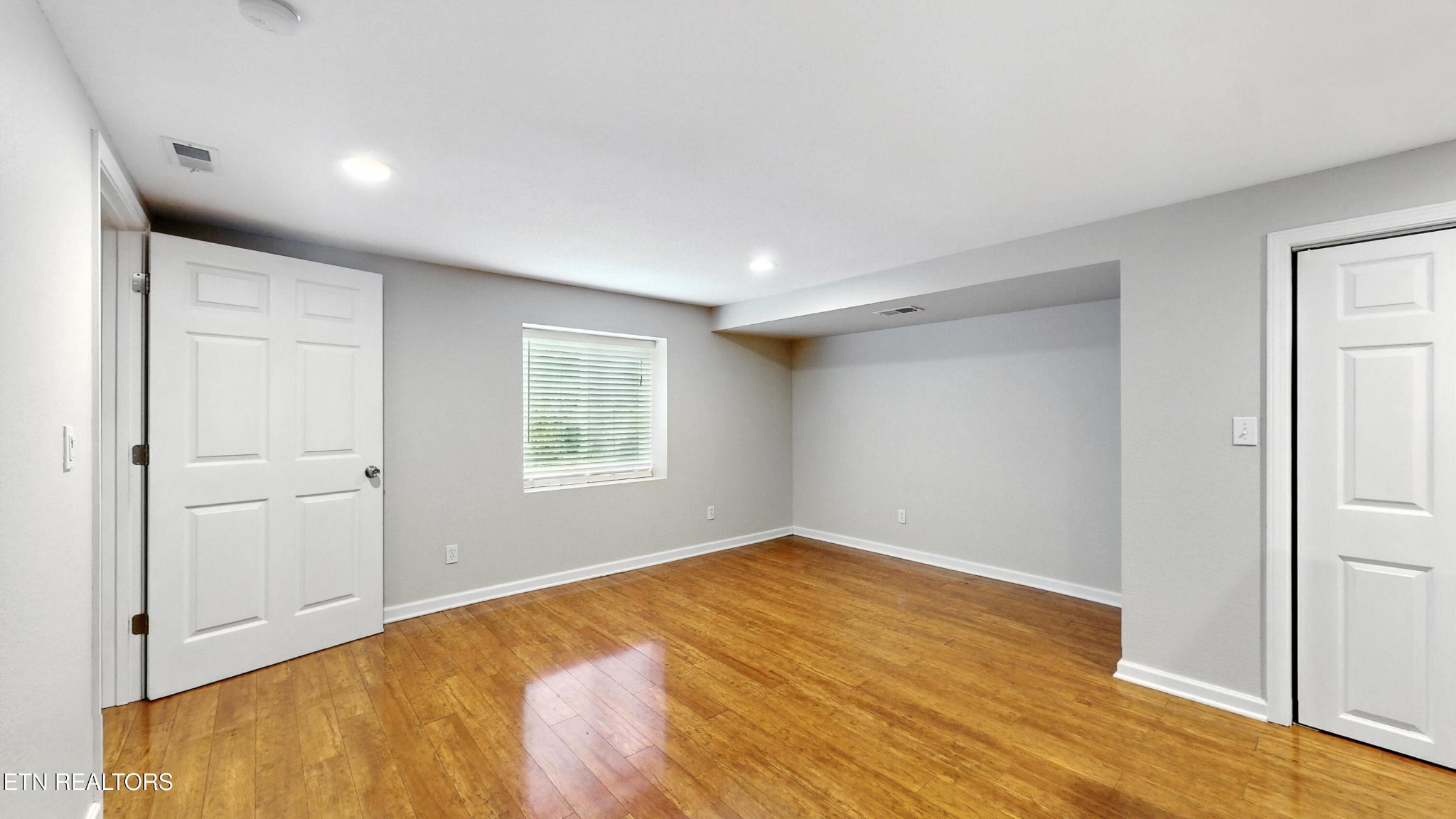 110 Ogden Circle Oak Ridge, TN 37830 - Photo 30 of 50 a view of empty room with wooden floor