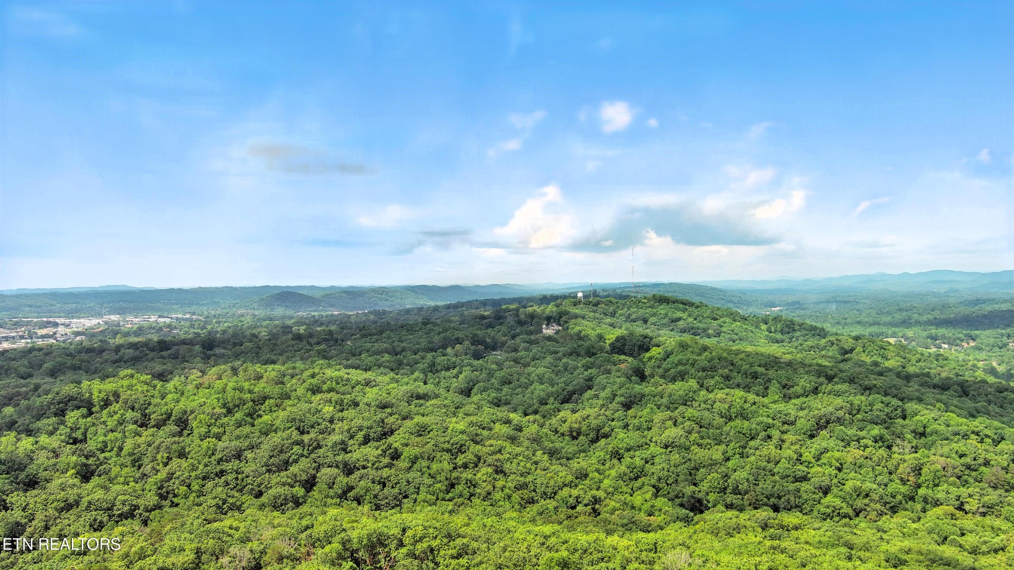 110 Ogden Circle Oak Ridge, TN 37830 - Photo 48 of 50 a view of a city