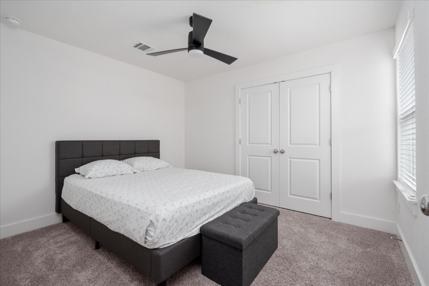 3120 Pale Rider Pass Leander, TX 78641 - Photo 18 of 34 Upstairs guest room featuring a ceiling fan and a closet