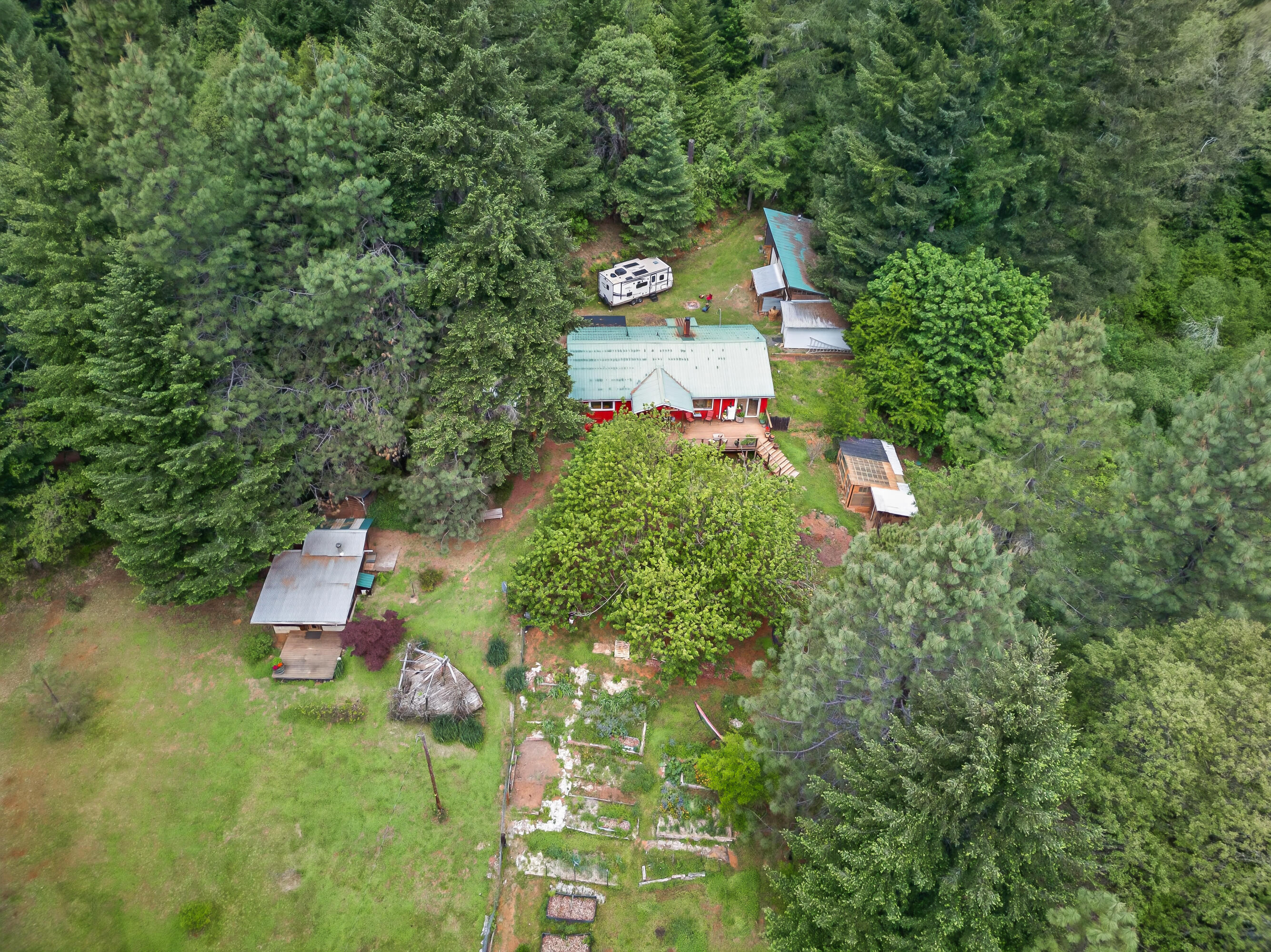 181 Brimstone Road Wolf Creek, OR 97497 - Photo 62 of 72 06-7