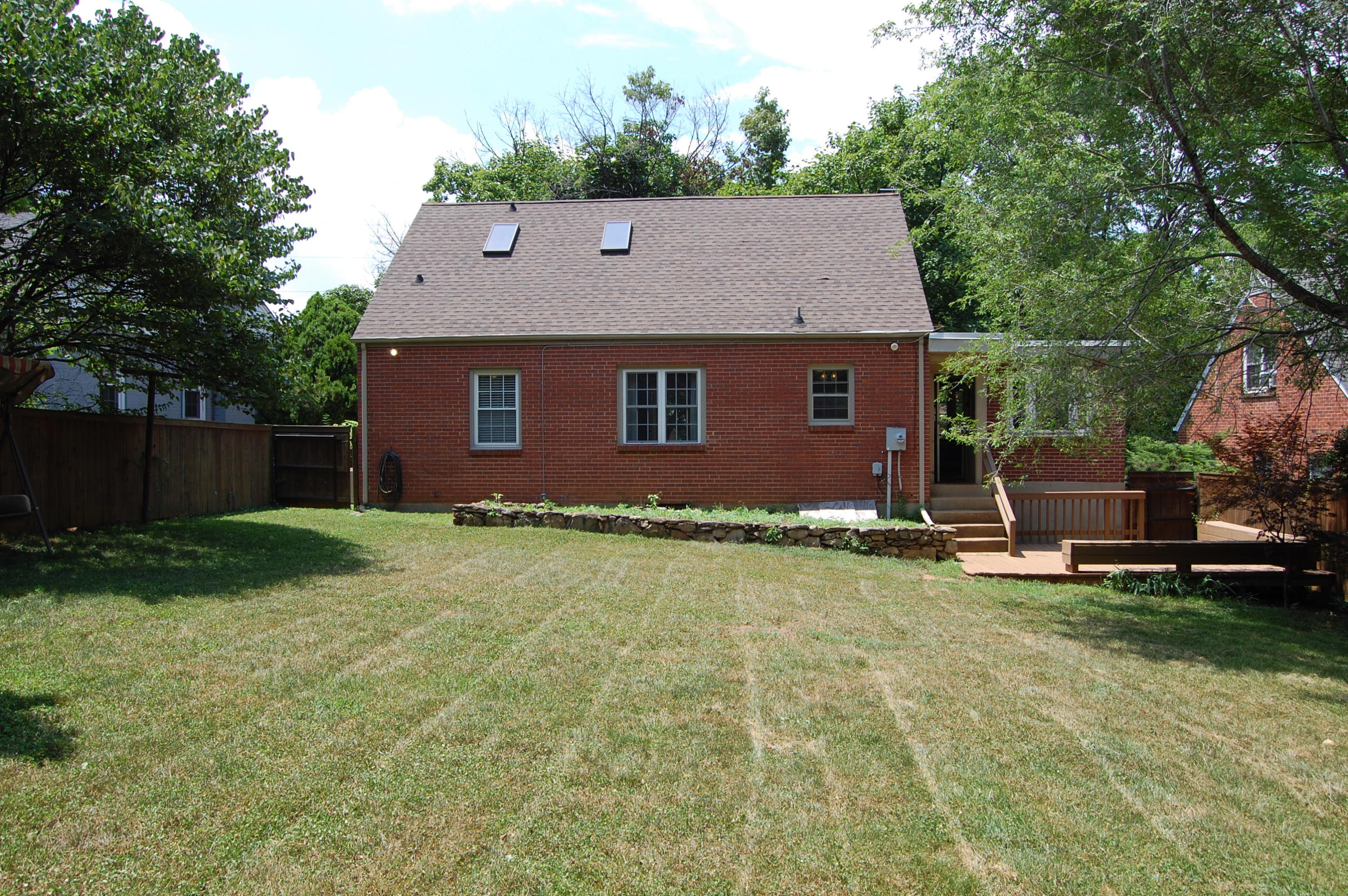 2346 Carlton Road Southwest Roanoke, VA 24015 - Photo 28 of 29 DSC_1815