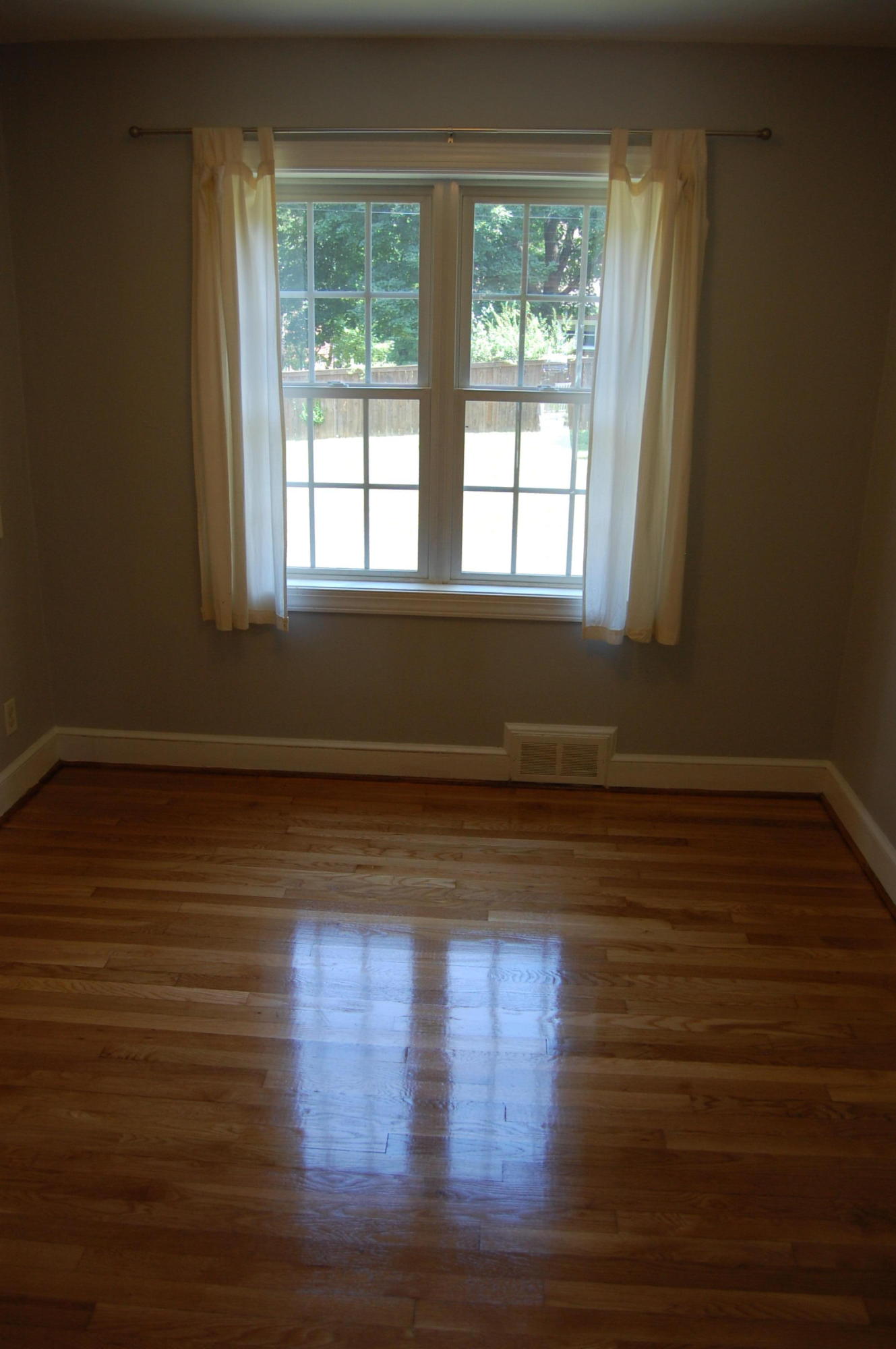 2346 Carlton Road Southwest Roanoke, VA 24015 - Photo 8 of 29 DSC_1793