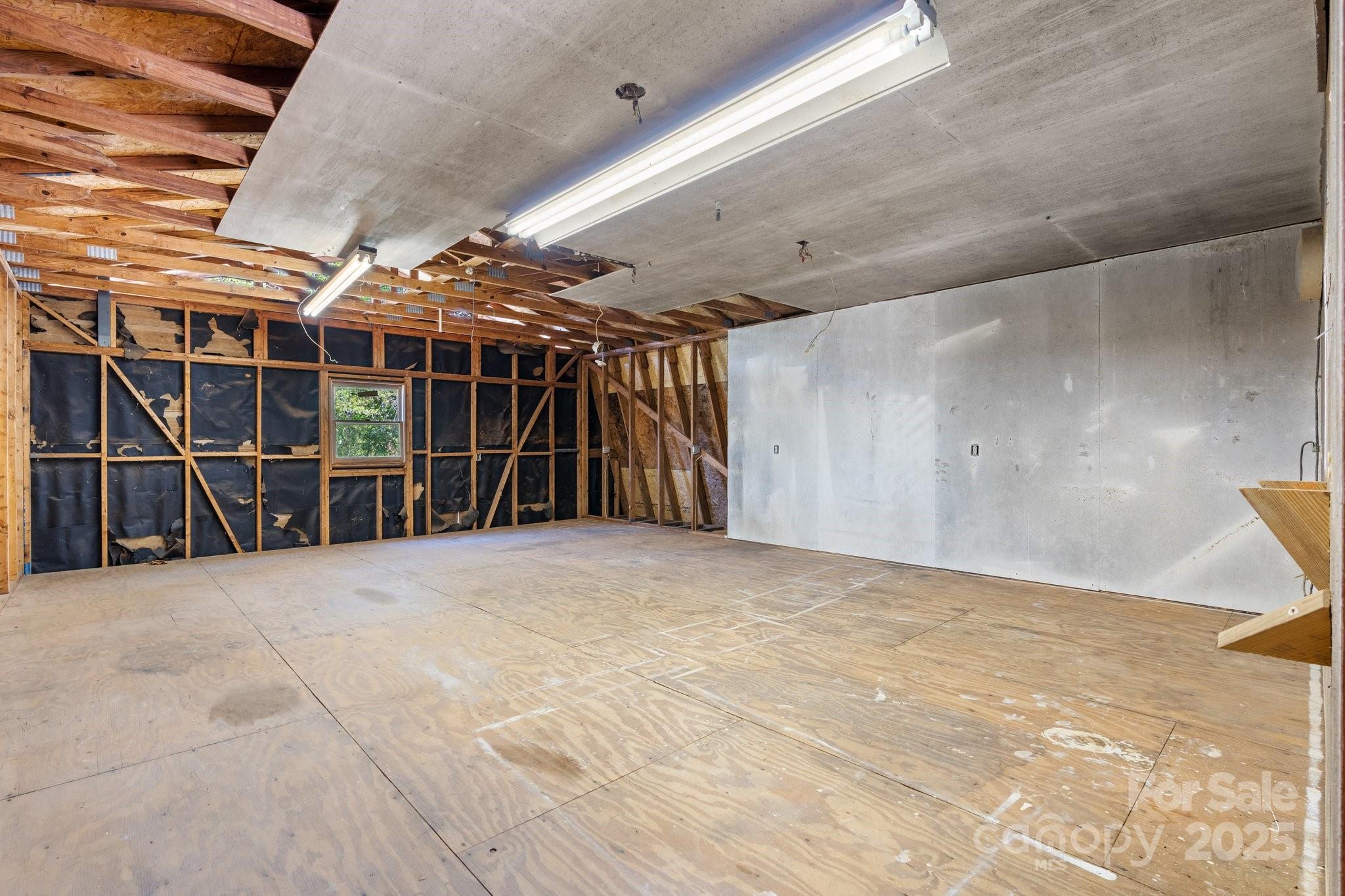 4067 Old Buff Road Hickory, NC 28602 - Photo 39 of 45 a view of an empty room with a window