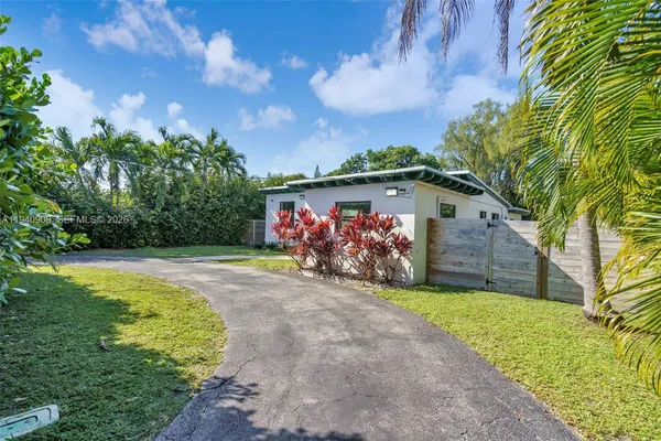 $749,000 | 11534 Northeast 13th Avenue, Miami, FL 33161