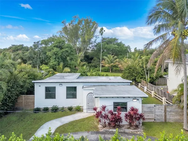 $749,000 | 11534 Northeast 13th Avenue, Miami, FL 33161