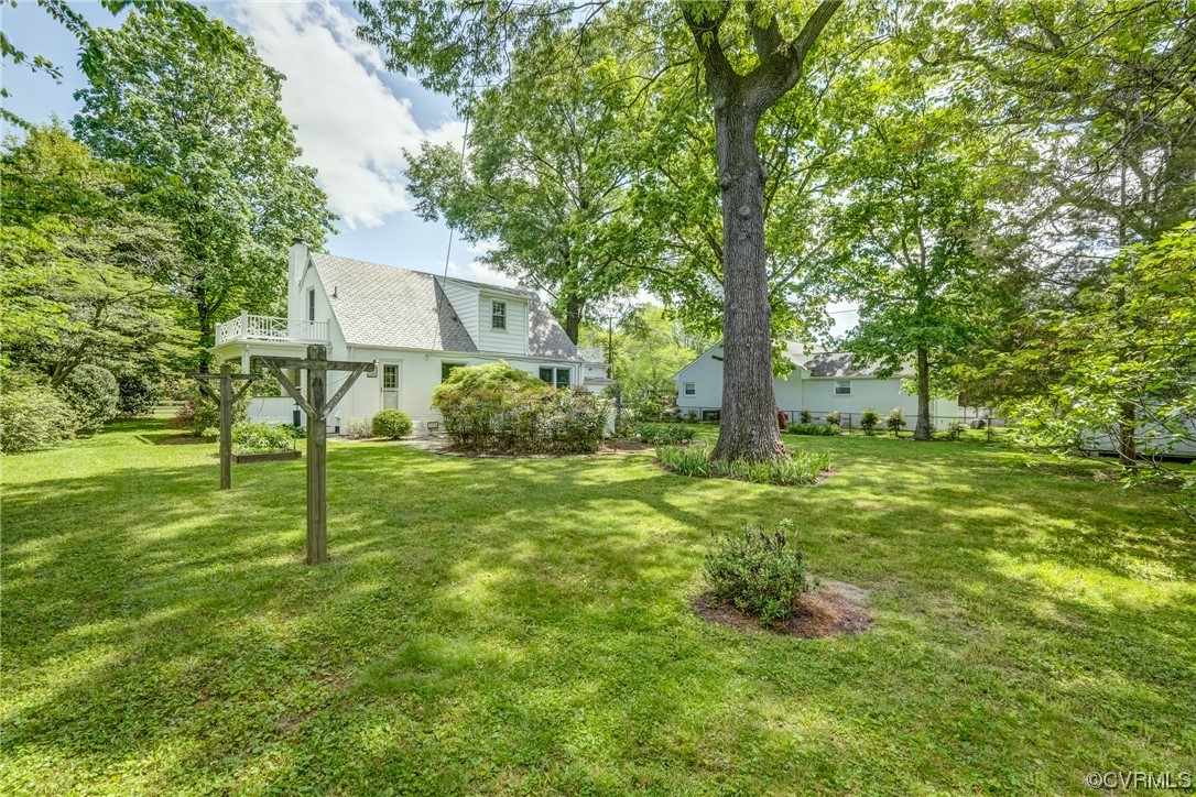 1802 Bremo Road Richmond, VA 23226 - Photo 39 of 50 a view of a garden