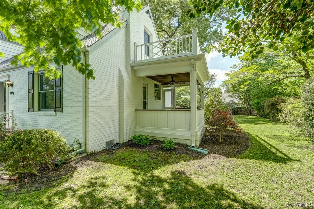 1802 Bremo Road Richmond, VA 23226 - Photo 42 of 50 front view of a house with a yard
