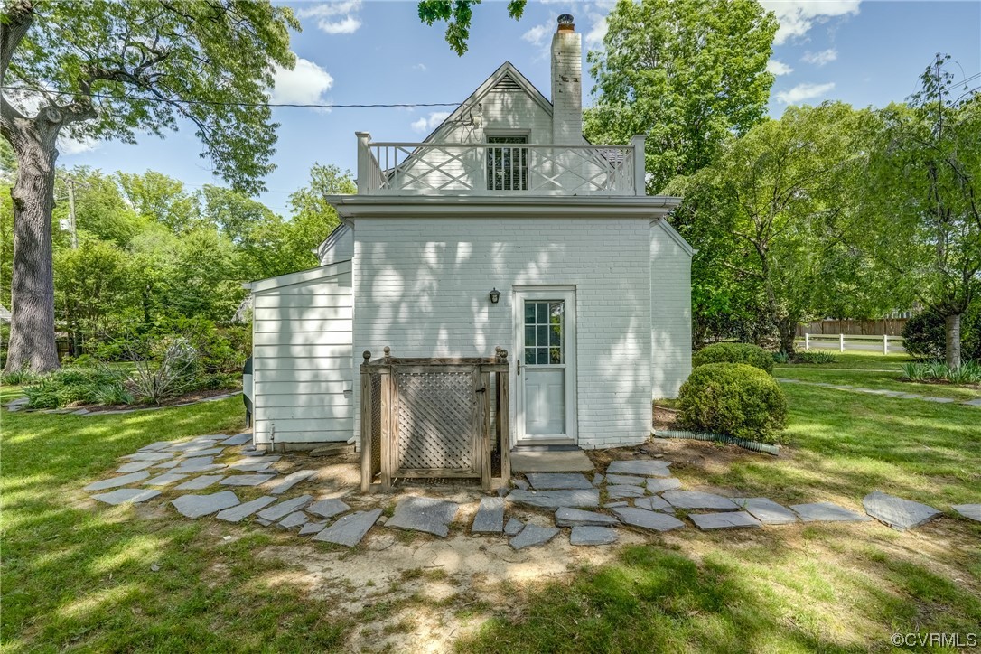 1802 Bremo Road Richmond, VA 23226 - Photo 46 of 50 a view of a house with a yard