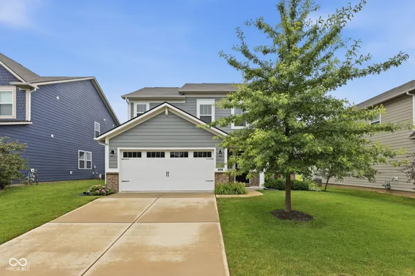 $400,000 | 2831 Bannerbrook Drive, Westfield, IN 46074