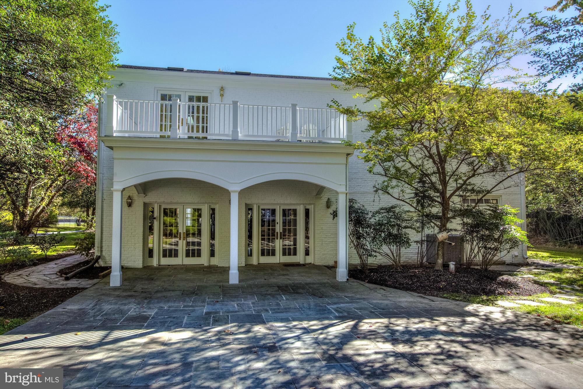 10110 Chapel Road Potomac, MD 20854 - Photo 22 of 26 Exterior (Rear)