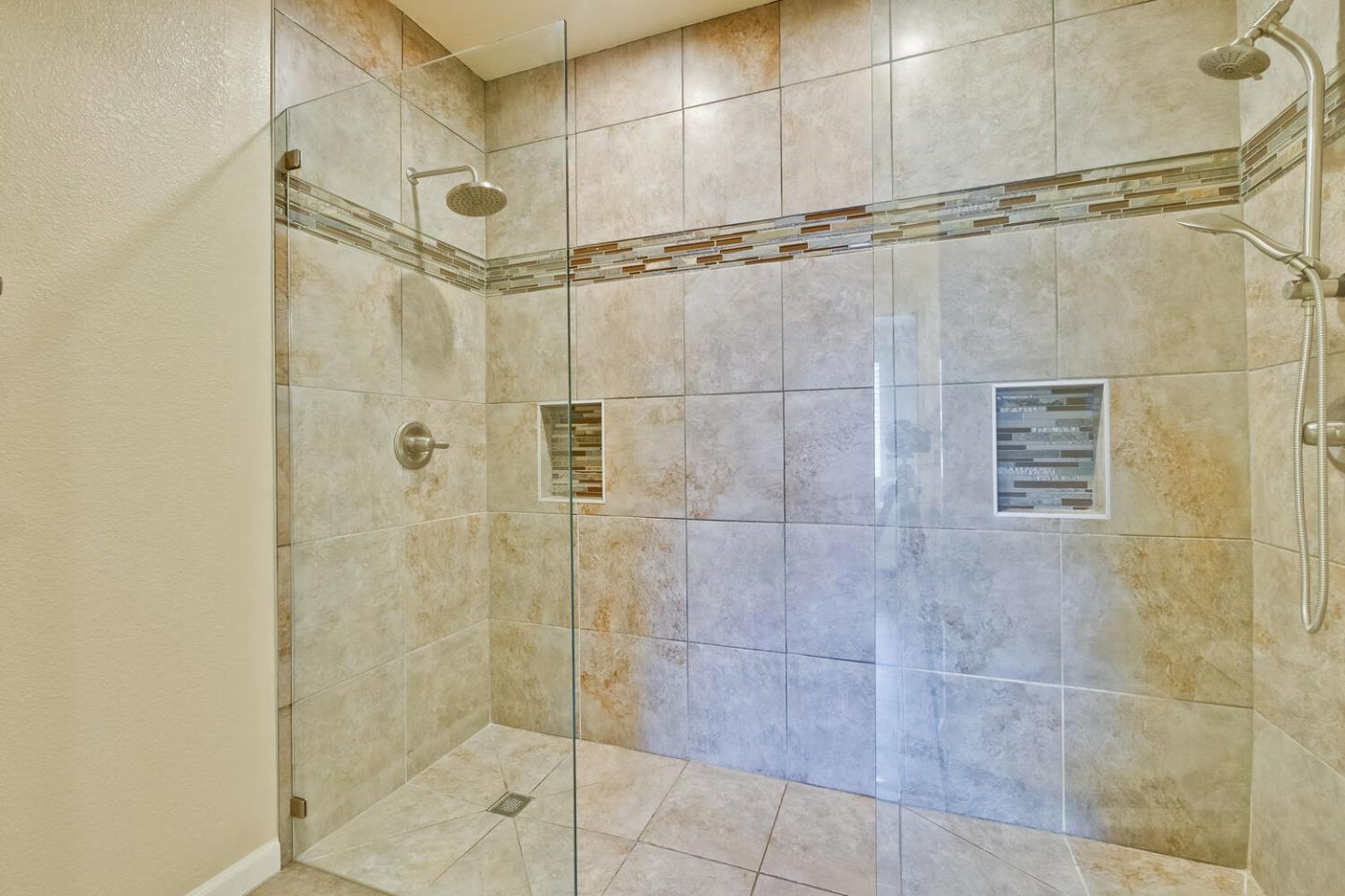 935 Old County Road, Unit 44 Belmont, CA 94002 - Photo 35 of 57